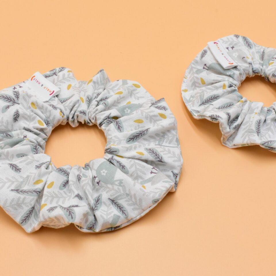 mommy and me scrunchie set